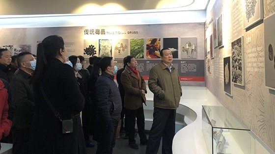 毒品禍害無(wú)窮，禁毒任重道遠(yuǎn)